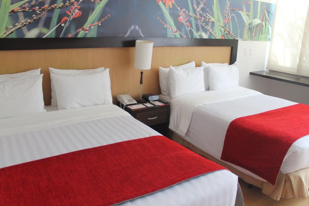 Mi Hotel Sandiego เมเดยิน ภายนอก รูปภาพ