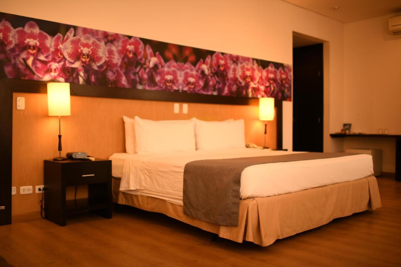 Mi Hotel Sandiego เมเดยิน ภายนอก รูปภาพ