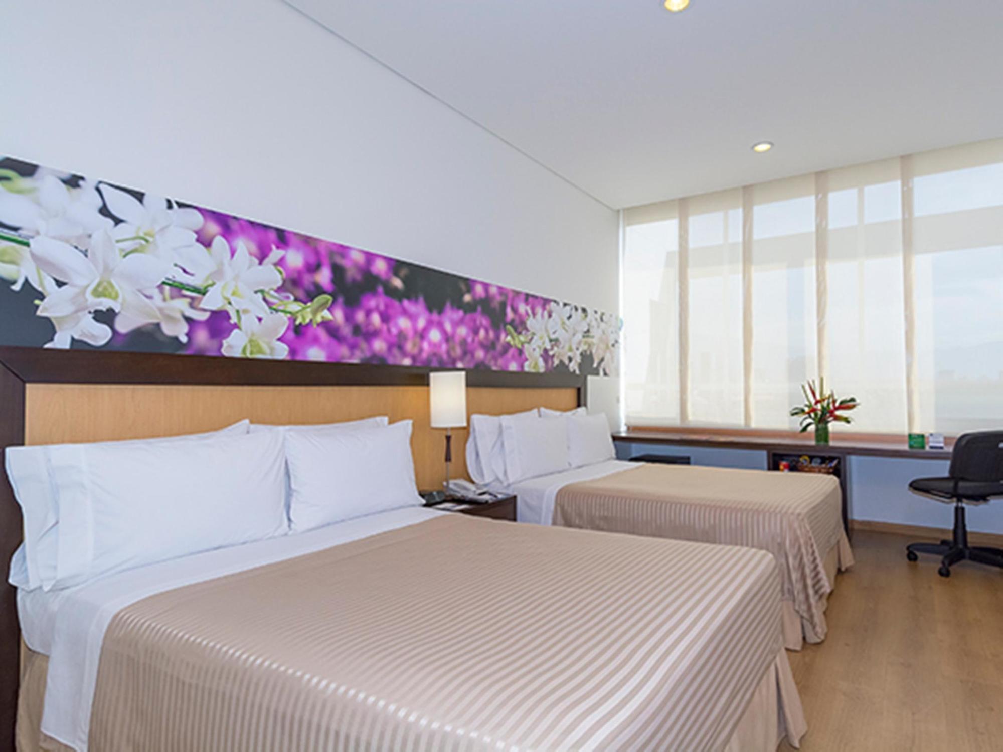 Mi Hotel Sandiego เมเดยิน ภายนอก รูปภาพ